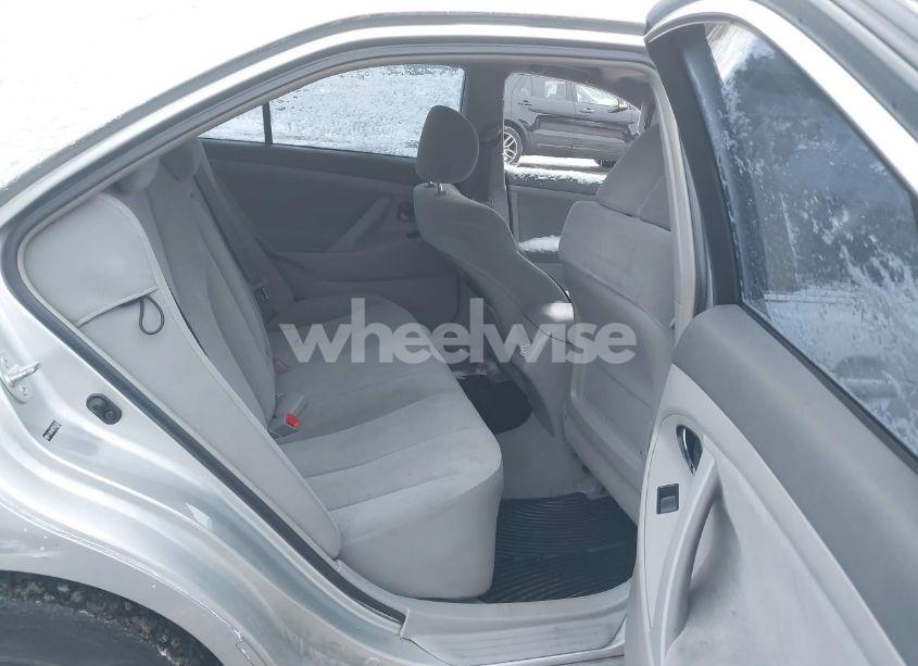 Photo 8 of 2007 Toyota Camry LE (VIN 4T1BE46K77U557285)