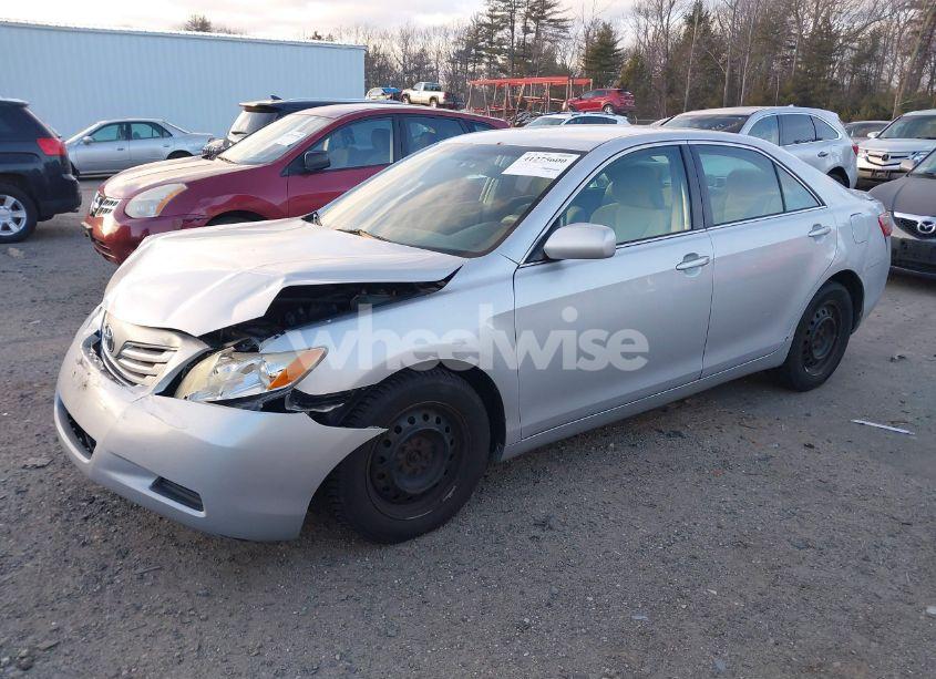 Photo 2 of 2007 Toyota Camry LE (VIN 4T1BE46K77U562907)