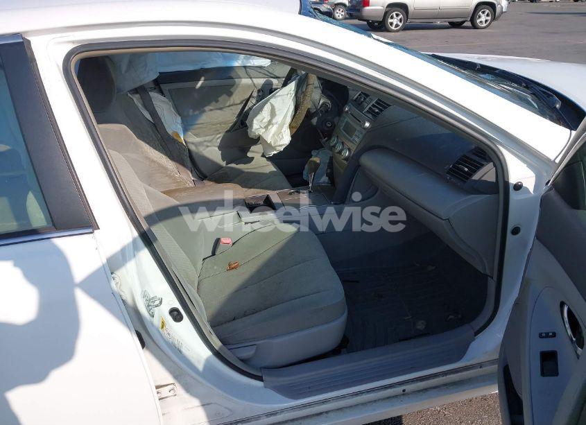 Photo 5 of 2007 Toyota Camry LE (VIN 4T1BE46K77U588942)