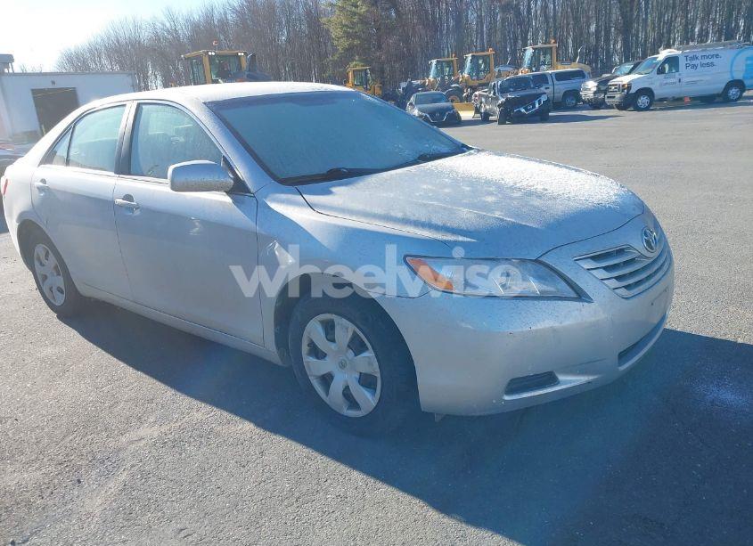 2007 Toyota Camry CE (VIN 4T1BE46K77U629330) main photo