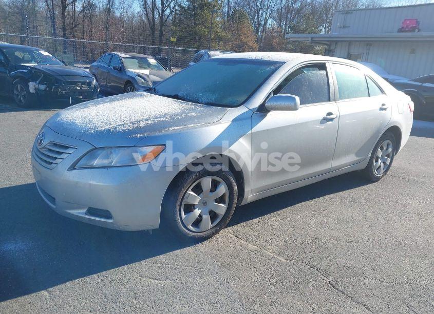 Photo 2 of 2007 Toyota Camry CE (VIN 4T1BE46K77U629330)