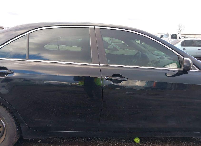 Photo 13 of 2007 Toyota Camry LE (VIN 4T1BE46K77U630932)