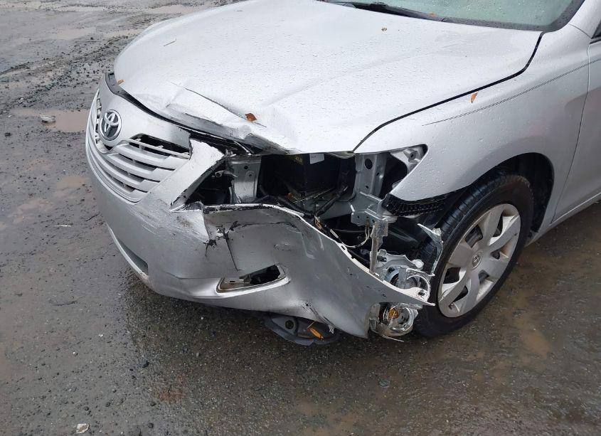 Photo 6 of 2007 Toyota Camry LE (VIN 4T1BE46K77U694517)