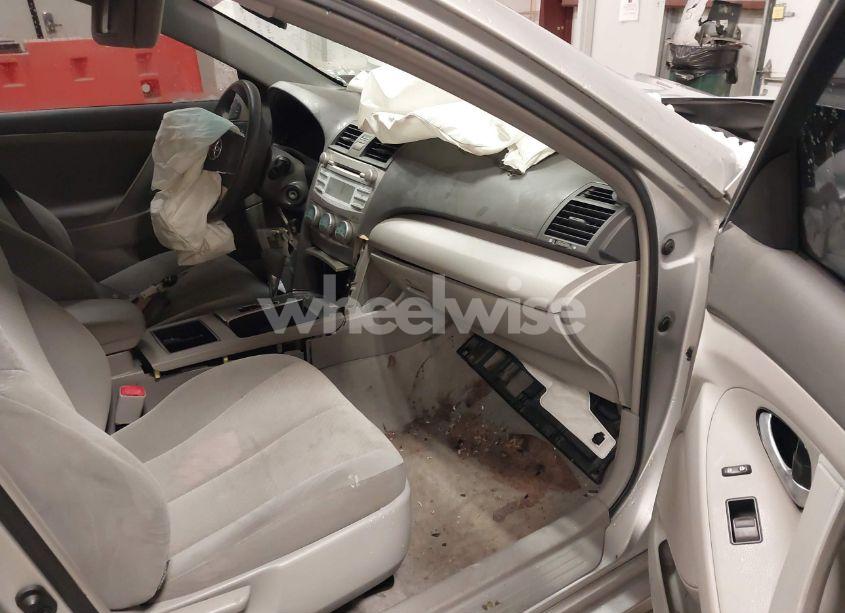 Photo 5 of 2008 Toyota Camry LE (VIN 4T1BE46K78U195850)