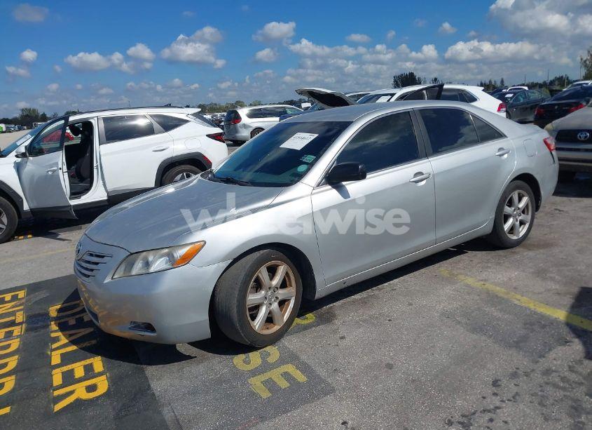Photo 2 of 2008 Toyota Camry LE (VIN 4T1BE46K78U208340)