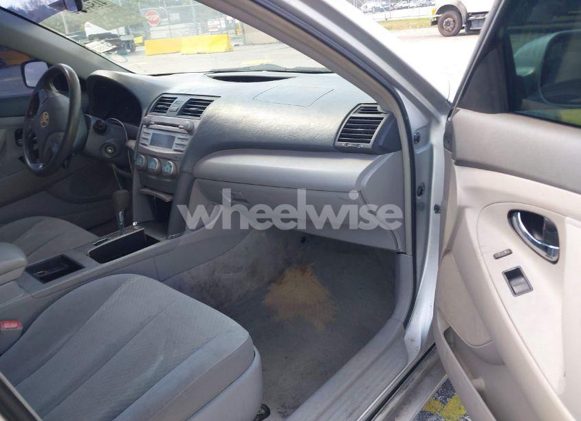 Photo 5 of 2008 Toyota Camry LE (VIN 4T1BE46K78U208340)