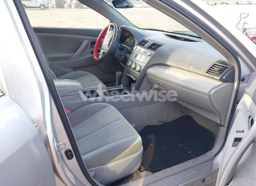 Photo 5 of 2008 Toyota Camry LE (VIN 4T1BE46K78U211027)