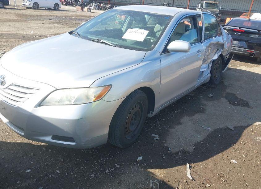Photo 2 of 2008 Toyota Camry LE (VIN 4T1BE46K78U238230)