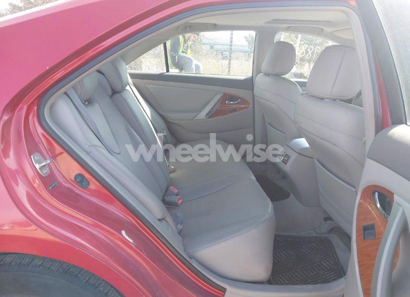 Photo 8 of 2008 Toyota Camry XLE (VIN 4T1BE46K78U261913)