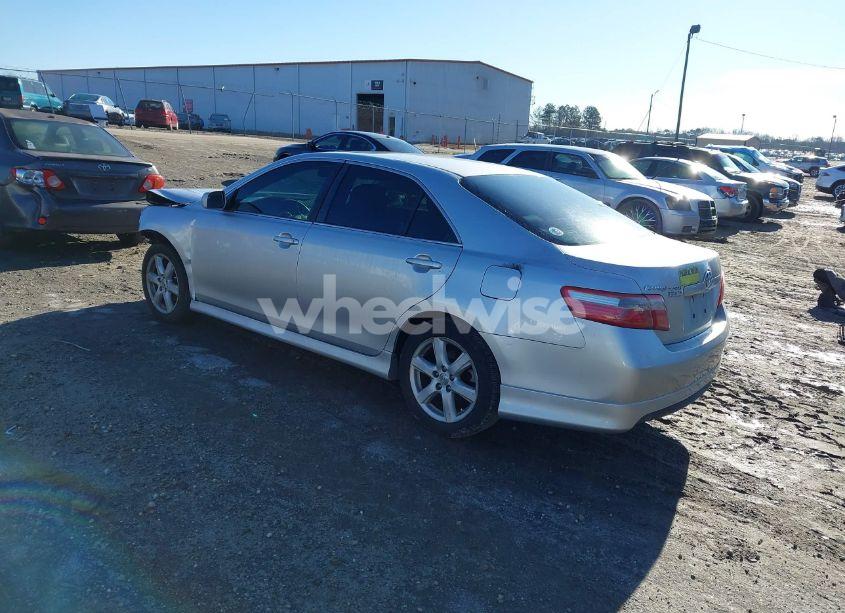 Photo 3 of 2008 Toyota Camry SE (VIN 4T1BE46K78U744141)