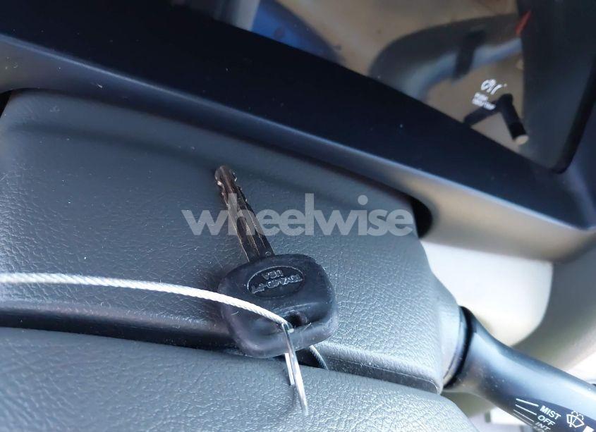 Photo 11 of 2008 Toyota Camry LE (VIN 4T1BE46K78U749310)