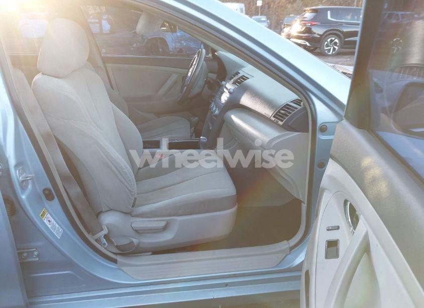 Photo 5 of 2008 Toyota Camry LE (VIN 4T1BE46K78U749310)