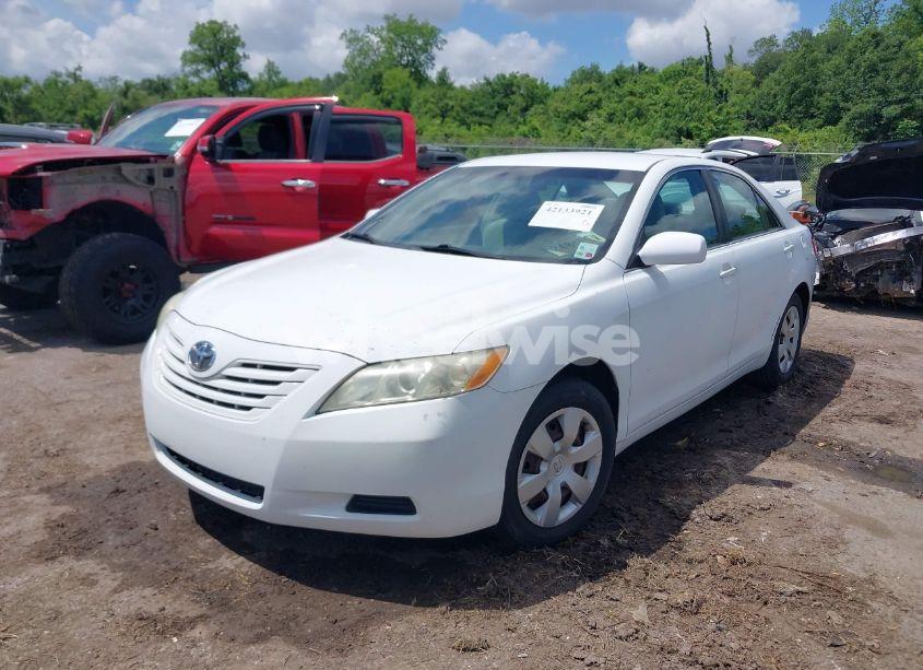Photo 2 of 2008 Toyota Camry (VIN 4T1BE46K78U753468)