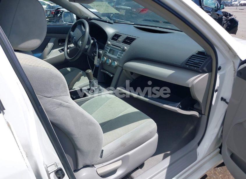 Photo 5 of 2008 Toyota Camry (VIN 4T1BE46K78U753468)