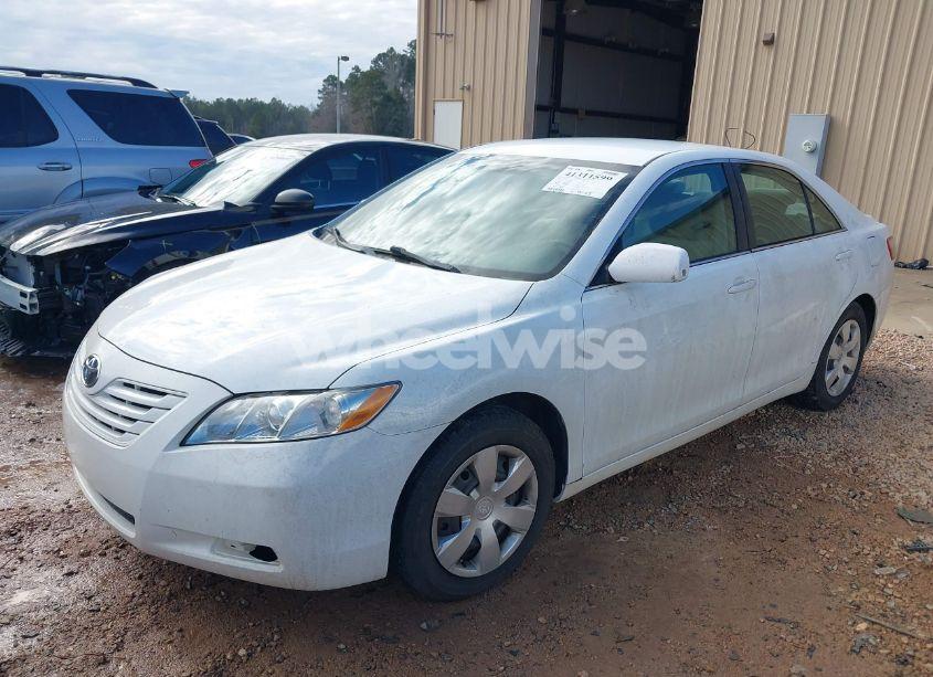 Photo 2 of 2008 Toyota Camry LE (VIN 4T1BE46K78U790892)