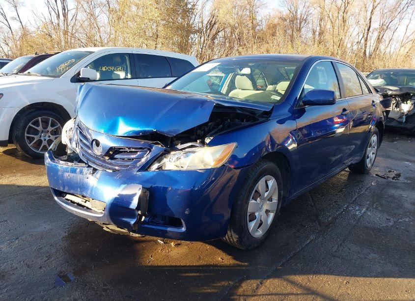 Photo 2 of 2009 Toyota Camry LE (VIN 4T1BE46K79U264795)