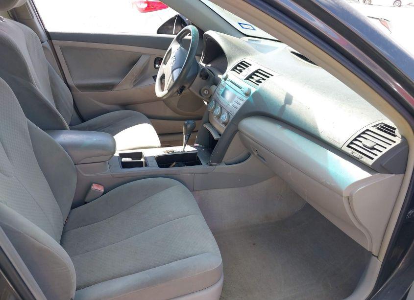 Photo 5 of 2009 Toyota Camry LE (VIN 4T1BE46K79U280947)