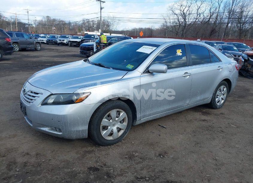 Photo 2 of 2009 Toyota Camry LE (VIN 4T1BE46K79U281192)