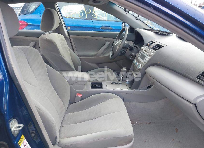 Photo 5 of 2009 Toyota Camry LE (VIN 4T1BE46K79U286313)