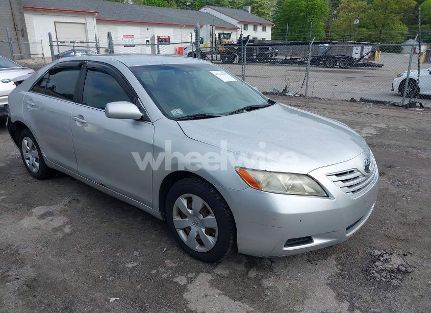 2009 Toyota Camry LE (VIN 4T1BE46K79U287364) main photo
