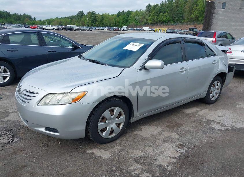 Photo 2 of 2009 Toyota Camry LE (VIN 4T1BE46K79U287364)