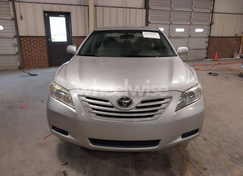 Photo 12 of 2009 Toyota Camry LE (VIN 4T1BE46K79U290586)