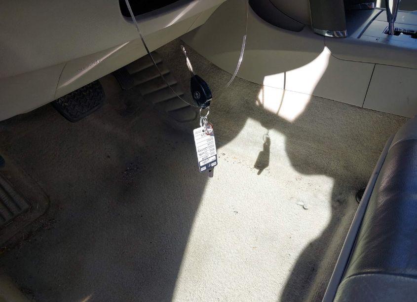 Photo 11 of 2009 Toyota Camry LE (VIN 4T1BE46K79U290880)