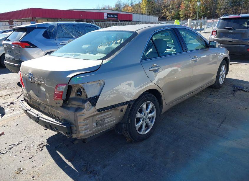 Photo 4 of 2009 Toyota Camry LE (VIN 4T1BE46K79U290880)