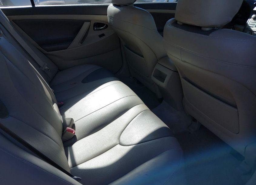 Photo 8 of 2009 Toyota Camry LE (VIN 4T1BE46K79U290880)