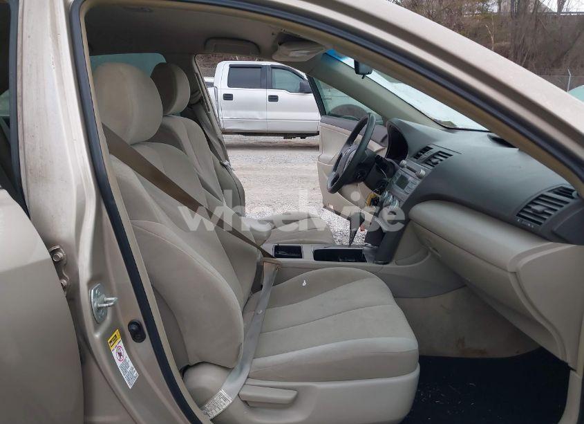 Photo 5 of 2009 Toyota Camry LE (VIN 4T1BE46K79U299045)