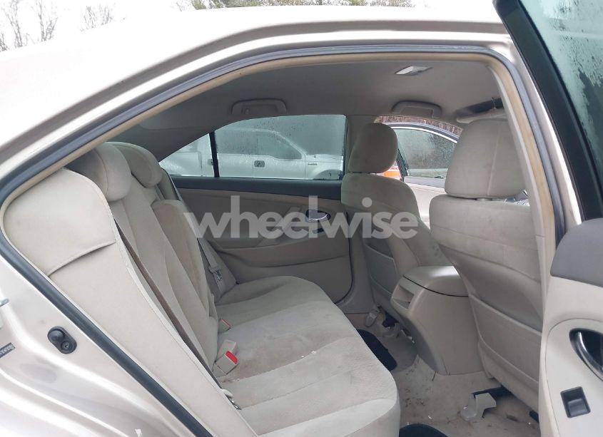 Photo 8 of 2009 Toyota Camry LE (VIN 4T1BE46K79U299045)