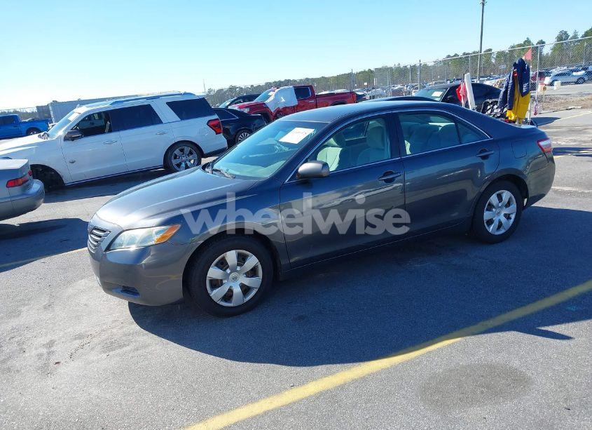Photo 2 of 2009 Toyota Camry LE (VIN 4T1BE46K79U304843)