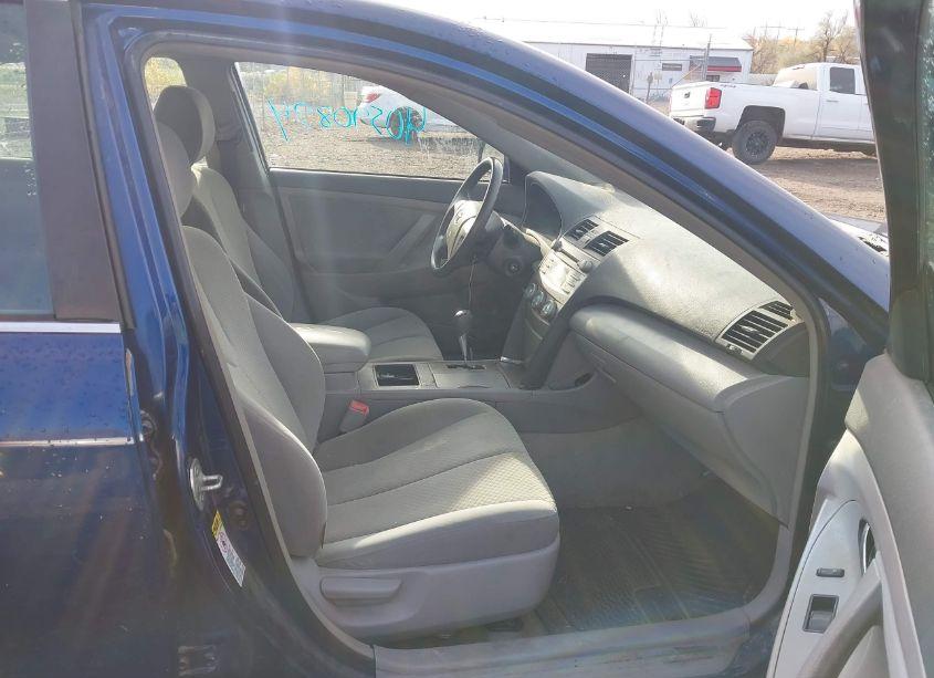 Photo 5 of 2009 Toyota Camry LE (VIN 4T1BE46K79U314627)