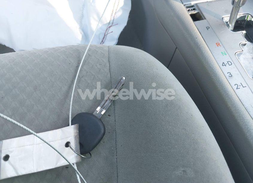 Photo 11 of 2009 Toyota Camry LE (VIN 4T1BE46K79U333095)