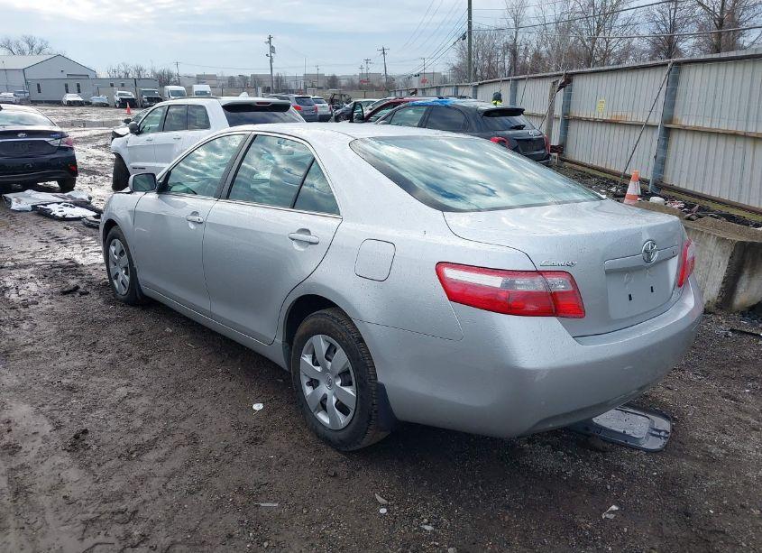 Photo 3 of 2009 Toyota Camry LE (VIN 4T1BE46K79U333419)