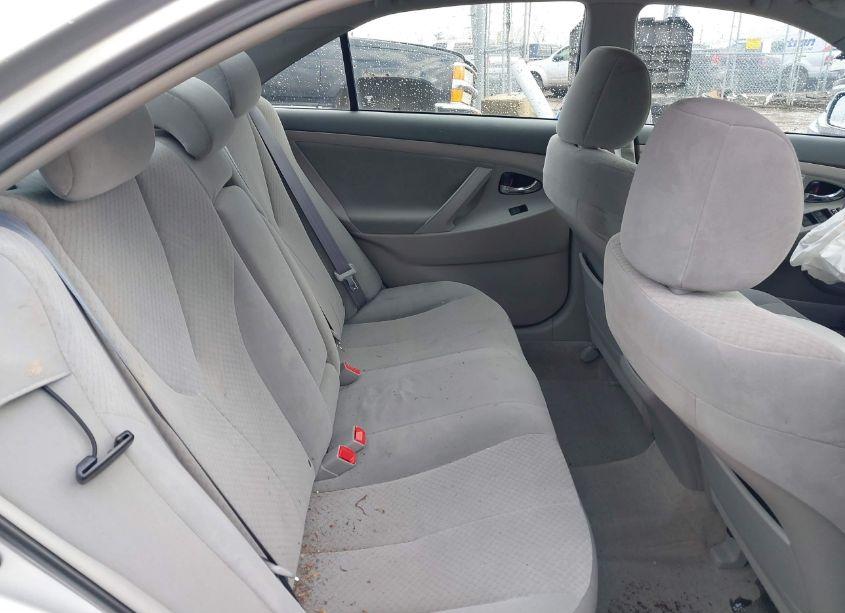 Photo 8 of 2009 Toyota Camry LE (VIN 4T1BE46K79U333419)