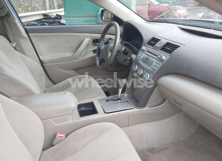 Photo 5 of 2009 Toyota Camry LE (VIN 4T1BE46K79U349751)