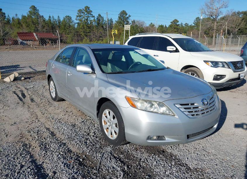 2009 Toyota Camry XLE (VIN 4T1BE46K79U354559) main photo