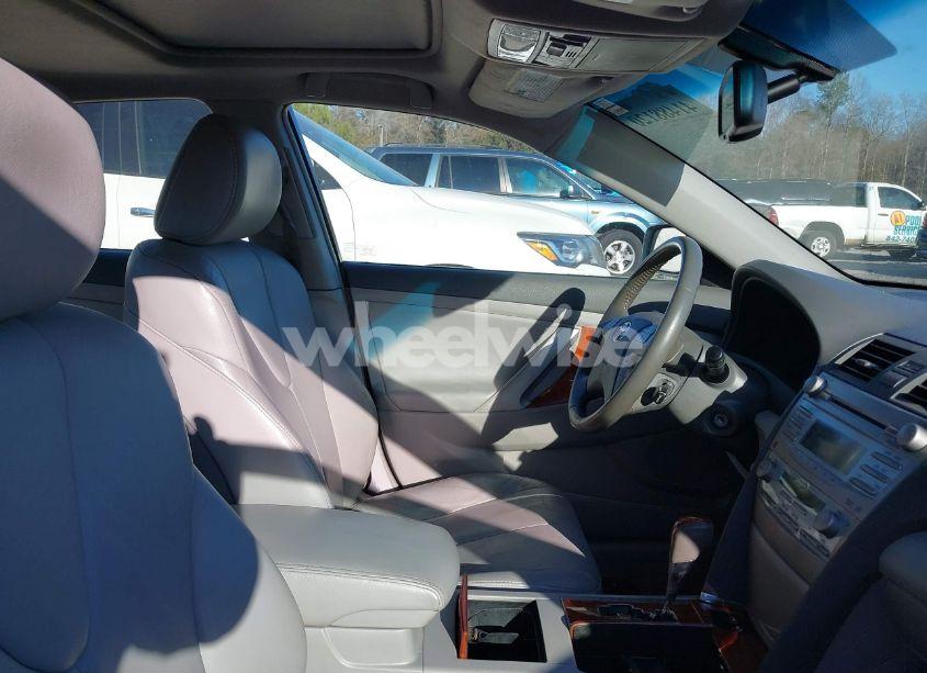 Photo 5 of 2009 Toyota Camry XLE (VIN 4T1BE46K79U354559)