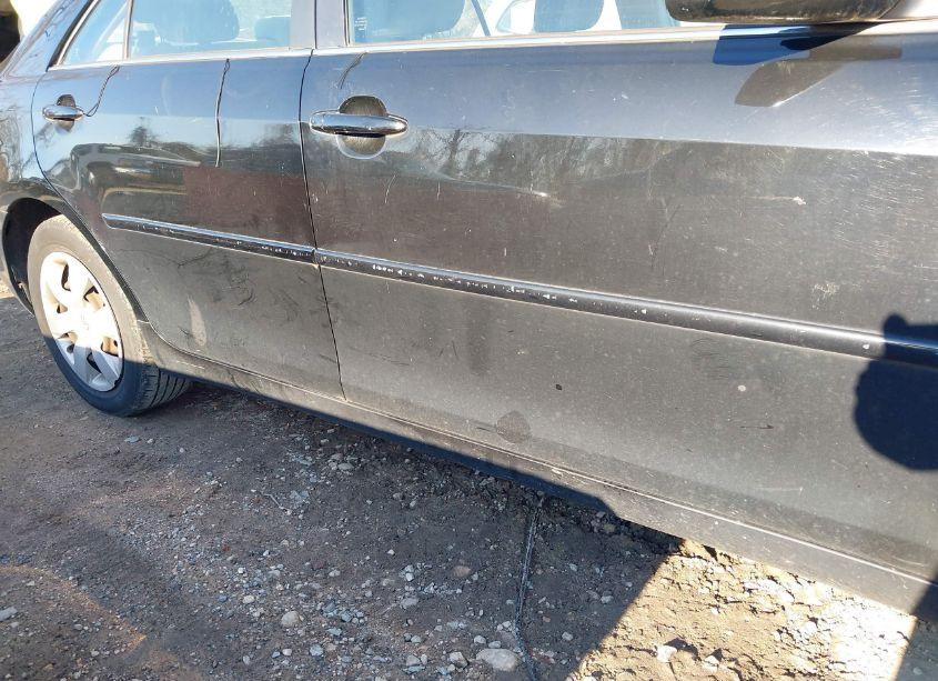 Photo 12 of 2009 Toyota Camry LE (VIN 4T1BE46K79U355355)