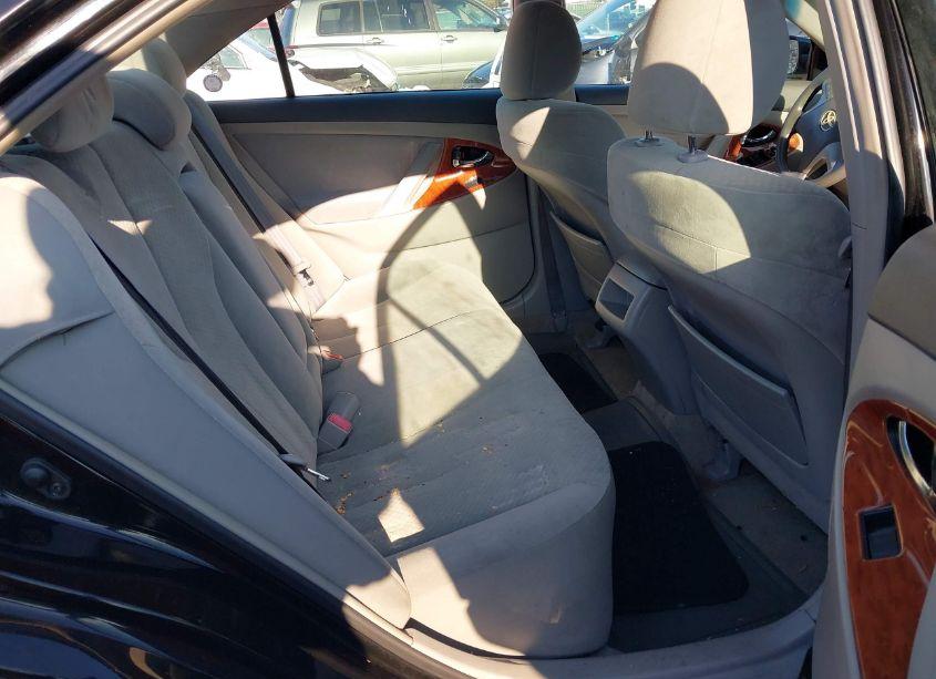 Photo 8 of 2009 Toyota Camry LE (VIN 4T1BE46K79U355355)