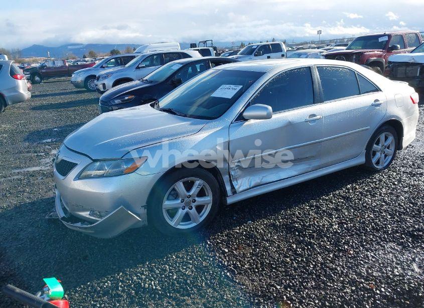 Photo 2 of 2009 Toyota Camry SE (VIN 4T1BE46K79U370874)