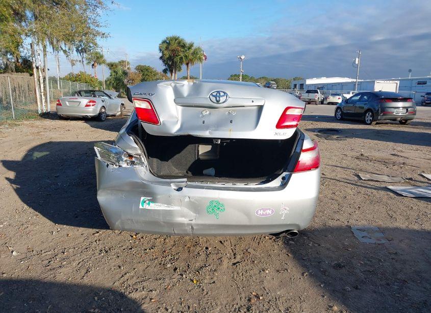 Photo 16 of 2009 Toyota Camry XLE (VIN 4T1BE46K79U373631)