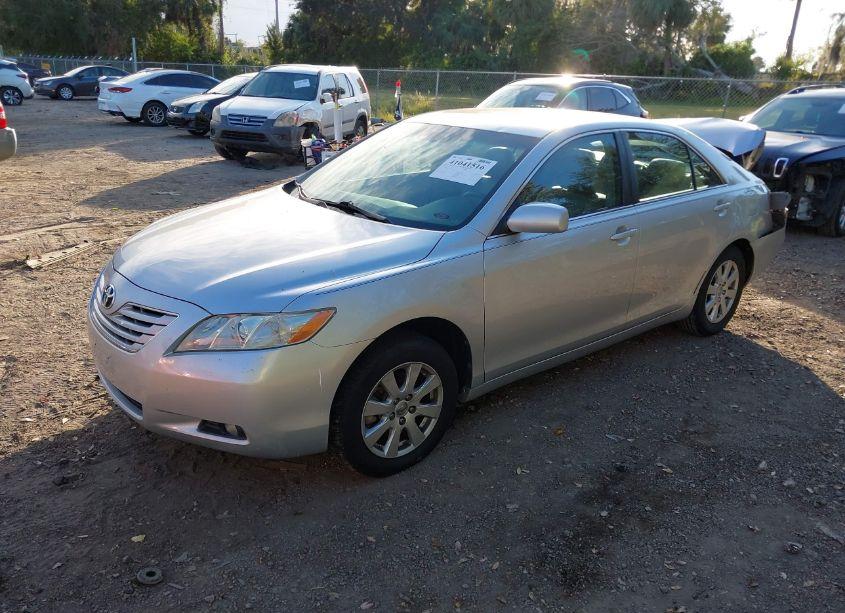 Photo 2 of 2009 Toyota Camry XLE (VIN 4T1BE46K79U373631)