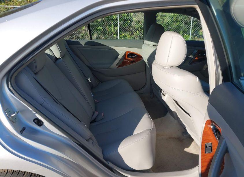 Photo 8 of 2009 Toyota Camry XLE (VIN 4T1BE46K79U373631)