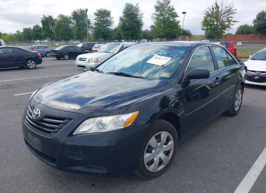 Photo 2 of 2009 Toyota Camry LE (VIN 4T1BE46K79U383124)
