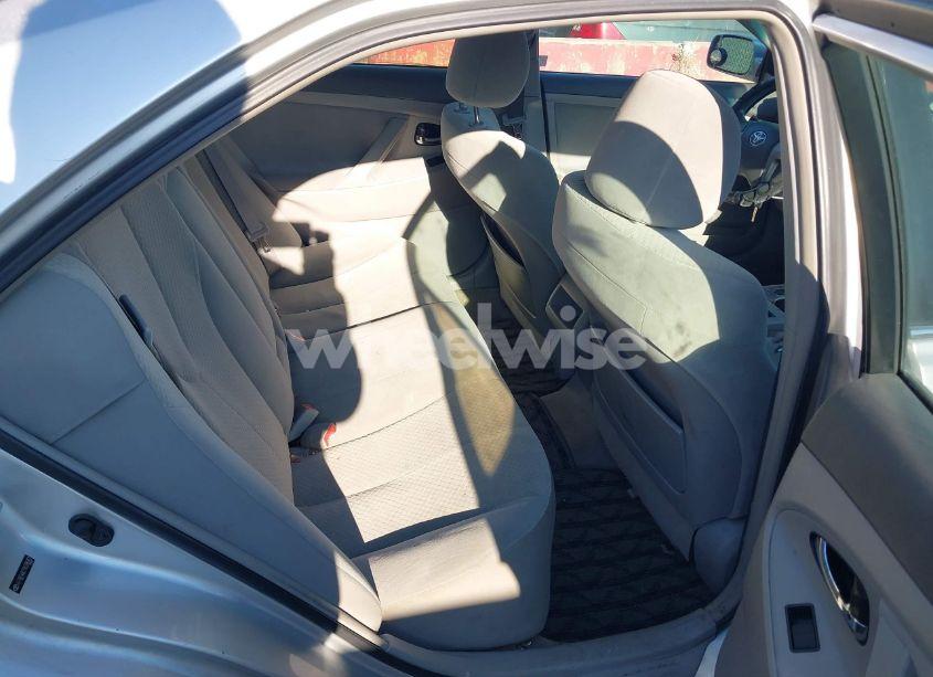 Photo 8 of 2009 Toyota Camry LE (VIN 4T1BE46K79U386962)