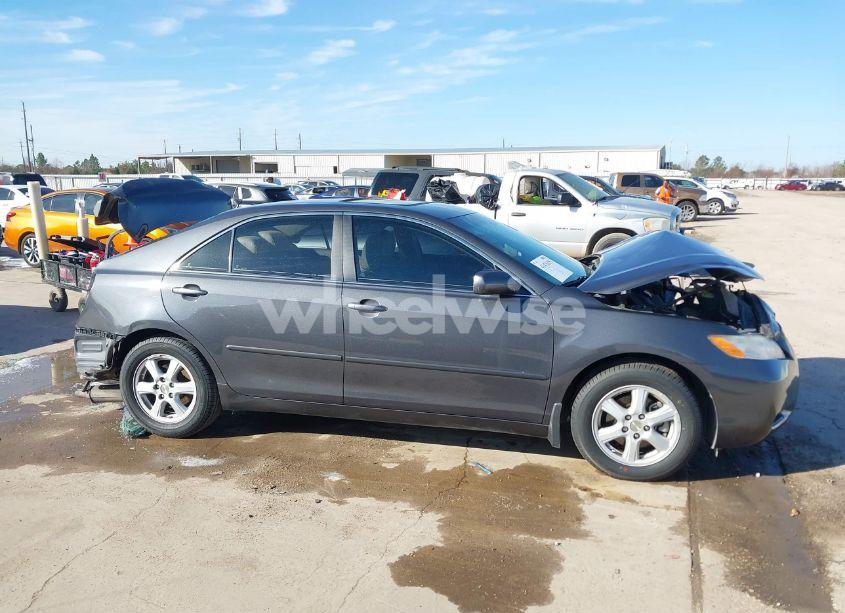 Photo 14 of 2009 Toyota Camry LE (VIN 4T1BE46K79U407907)