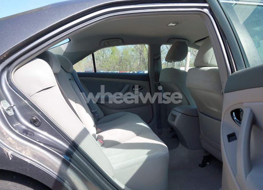 Photo 8 of 2009 Toyota Camry LE (VIN 4T1BE46K79U409267)