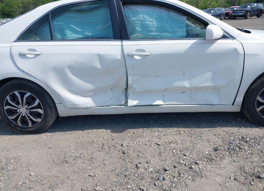 Photo 6 of 2009 Toyota Camry LE (VIN 4T1BE46K79U802007)